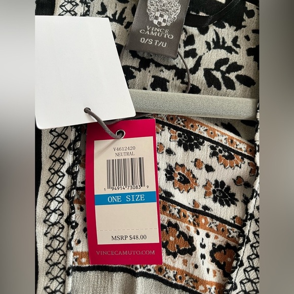 NWT Vince Camuto Ruana Wrap, Rayon Women’s OS - Picture 2 of 16